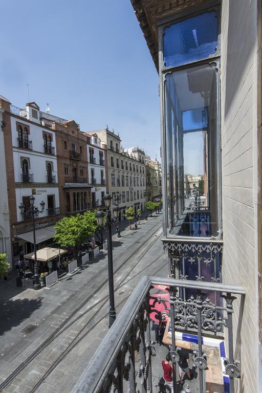 Apartamento Living By Cathedral Siviglia Esterno foto